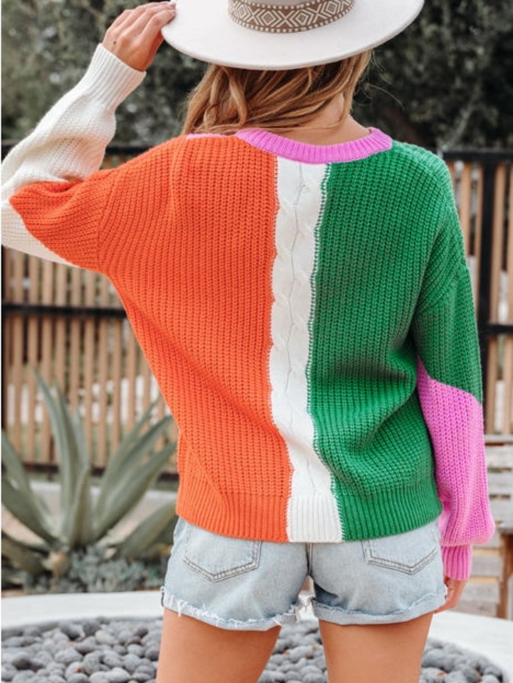 NWT Oversized Color Block Soft Cozy Knit Sweater Top size medium - Picture 2 of 14